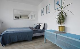Apartament Targ z widokiem i parkingiem